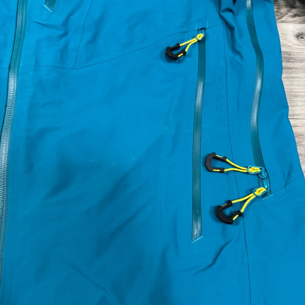 Salomon Men's QST Charge 3L Gore-Tex Jacket Size Large - Picture 9 of 13